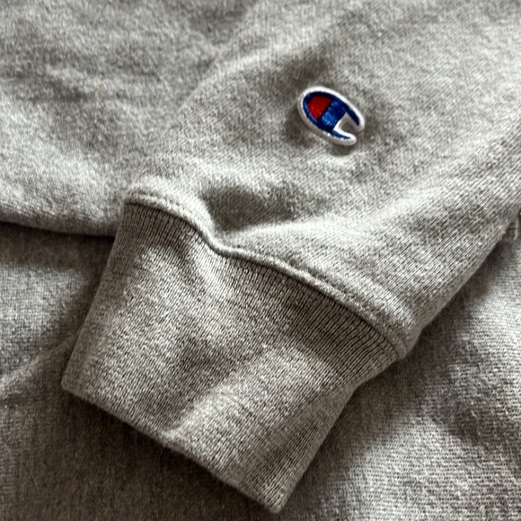 Champion Reverse Weave Medium - Picture 2 of 4